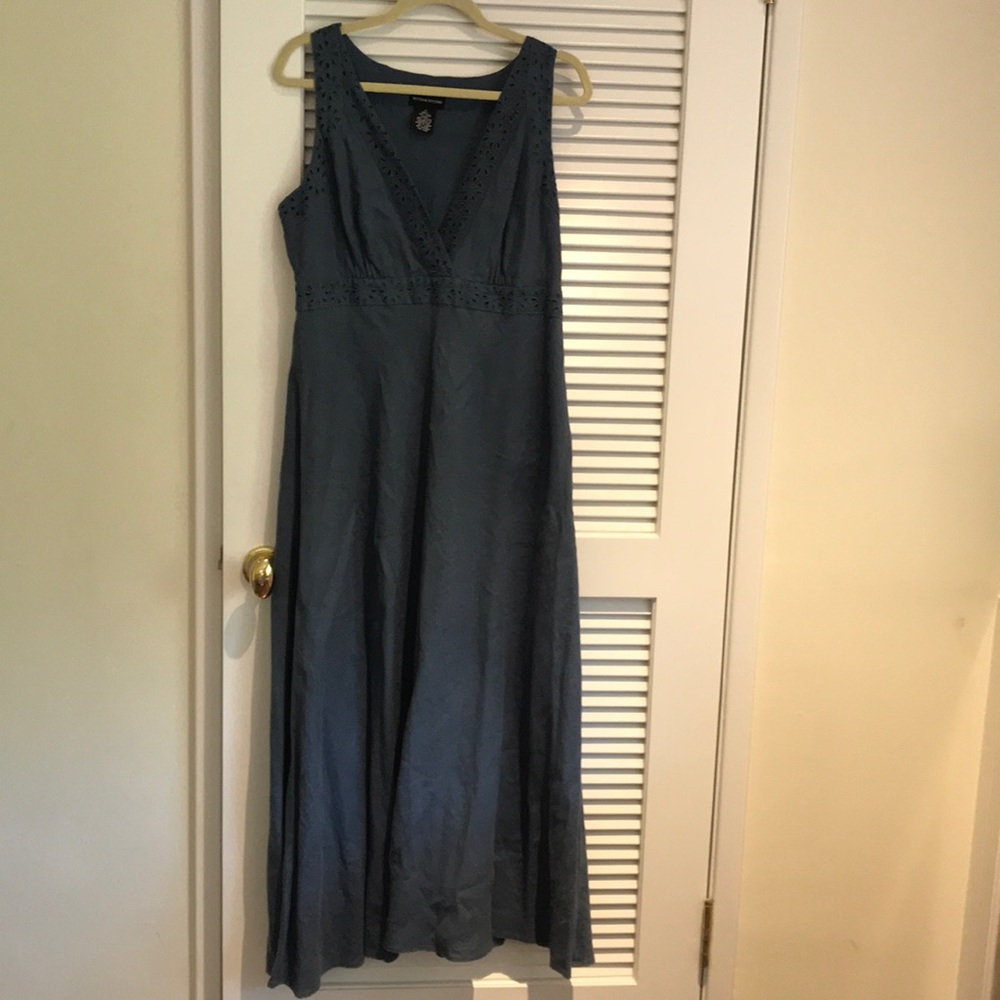 Sutton linen dress